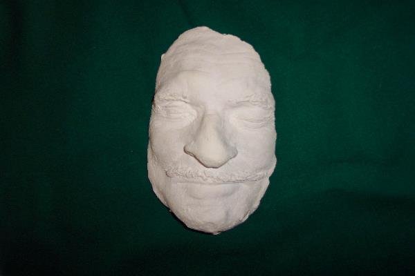 McCOMB LIFE MASK A cast plaster life mask of Billy