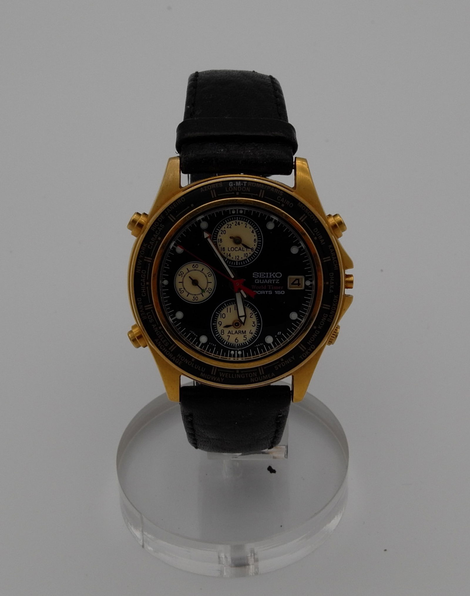 SEIKO WORLD TIMER QUARTZ WATCH (1 of 5)