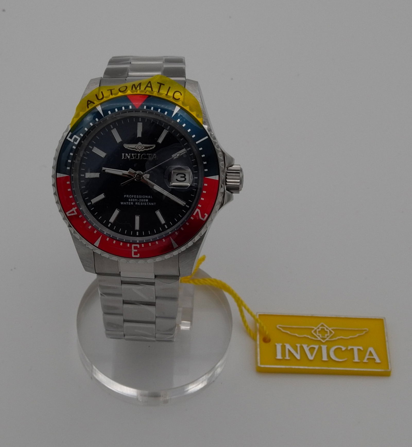 INVICTA PROFESSIONAL DIVER AUTOMATIC WATCH (1 of 7)