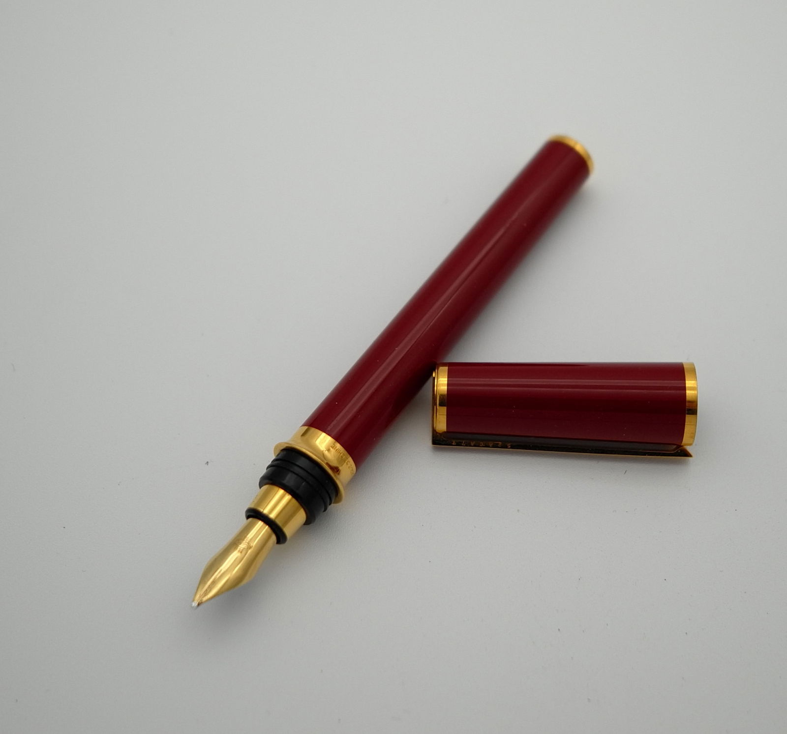 S. T. DUPONT LAQUE DE CHINE FOUNTAIN PEN 18KT GOLD PARIS FRANCE (1 of 7)