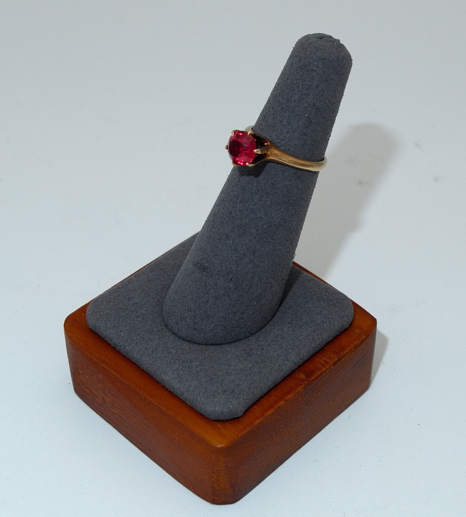 ANTIQUE 14K YELLOW GOLD RUBY COCKTAIL RING (1 of 5)