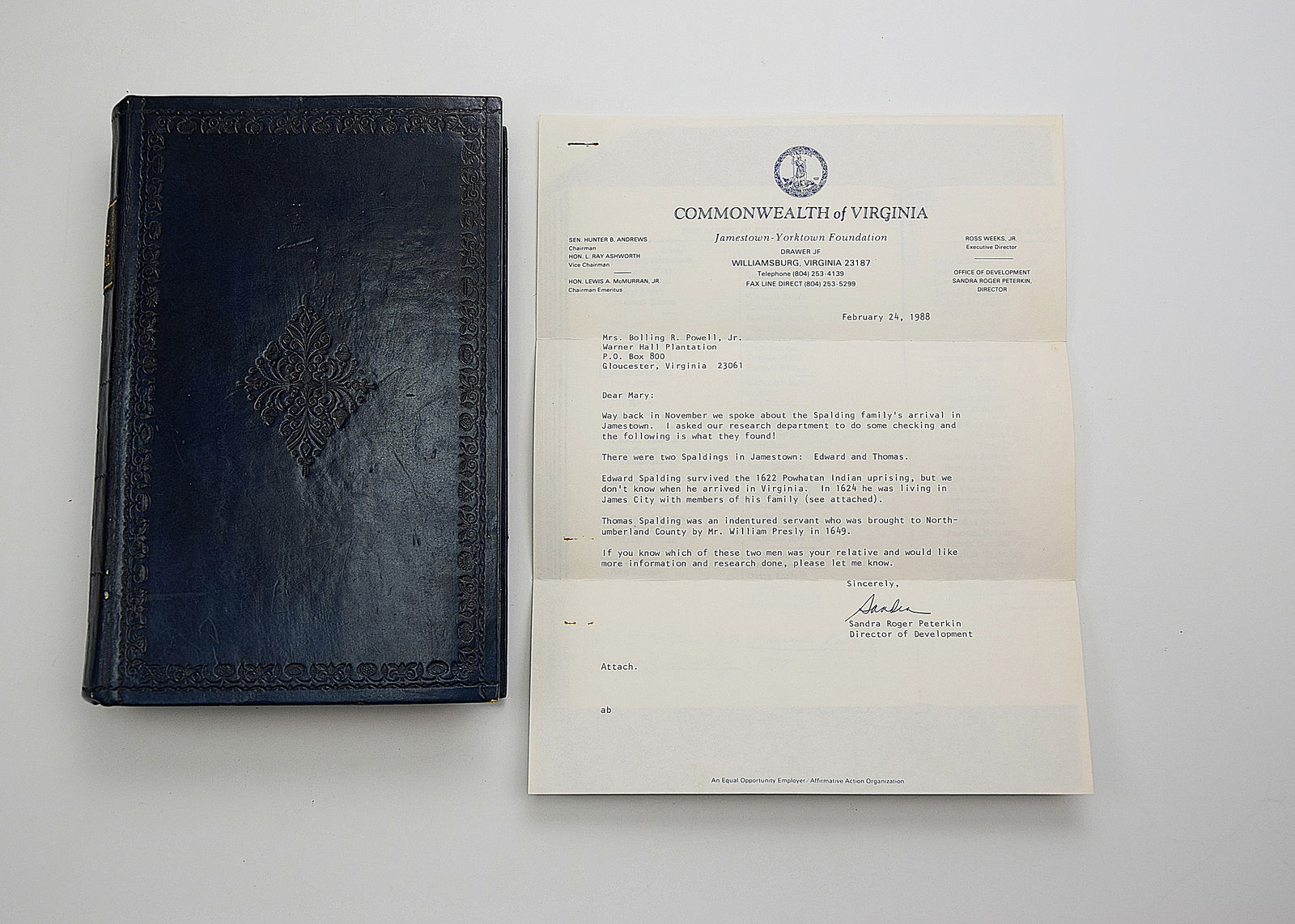 THE SPALDING MEMORIAL LEATHER BOUND ANTIQUE BOOK, 1ST EDITION 1872: THE SPALDING MEMORIAL LEATHER BOUND ANTIQUE BOOK, 1ST EDITION 1872. Spalding memorial: a genealogical history of Edward Spalding, of Massachusetts Bay by Samuel J Spalding. Still contains page protect