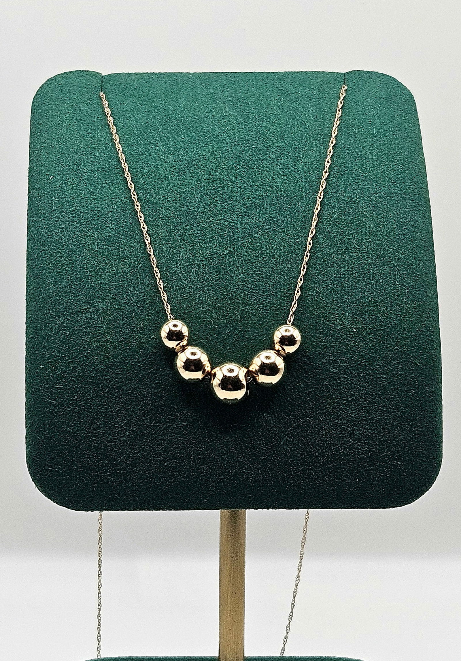 14K GOLD GRADUATED BEADED BALLS  NECKLACE (1 of 3)