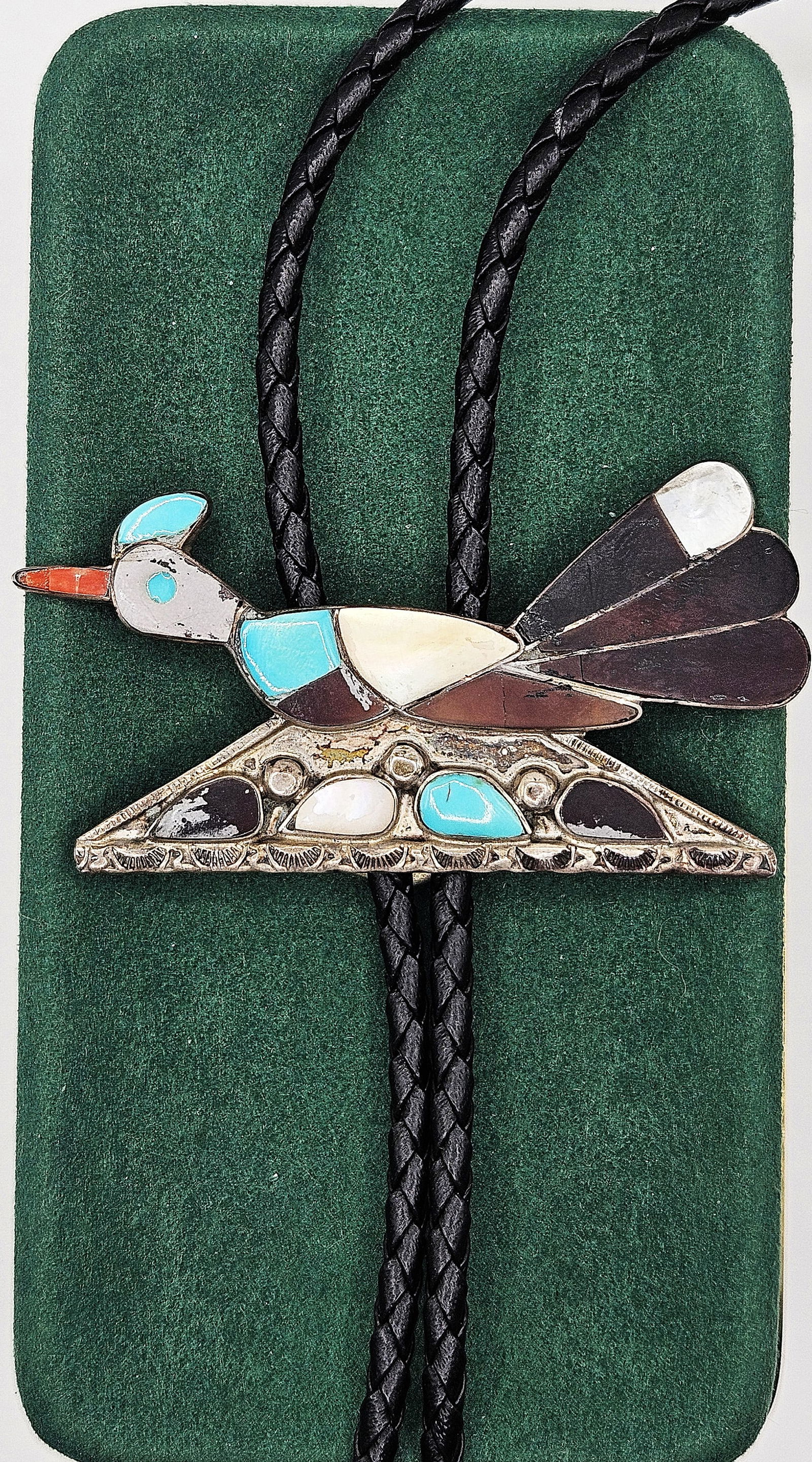 VINTAGE ZUNI NATIVE AMERICAN STERLING SILVER BIRD BOLO TIE (1 of 4)