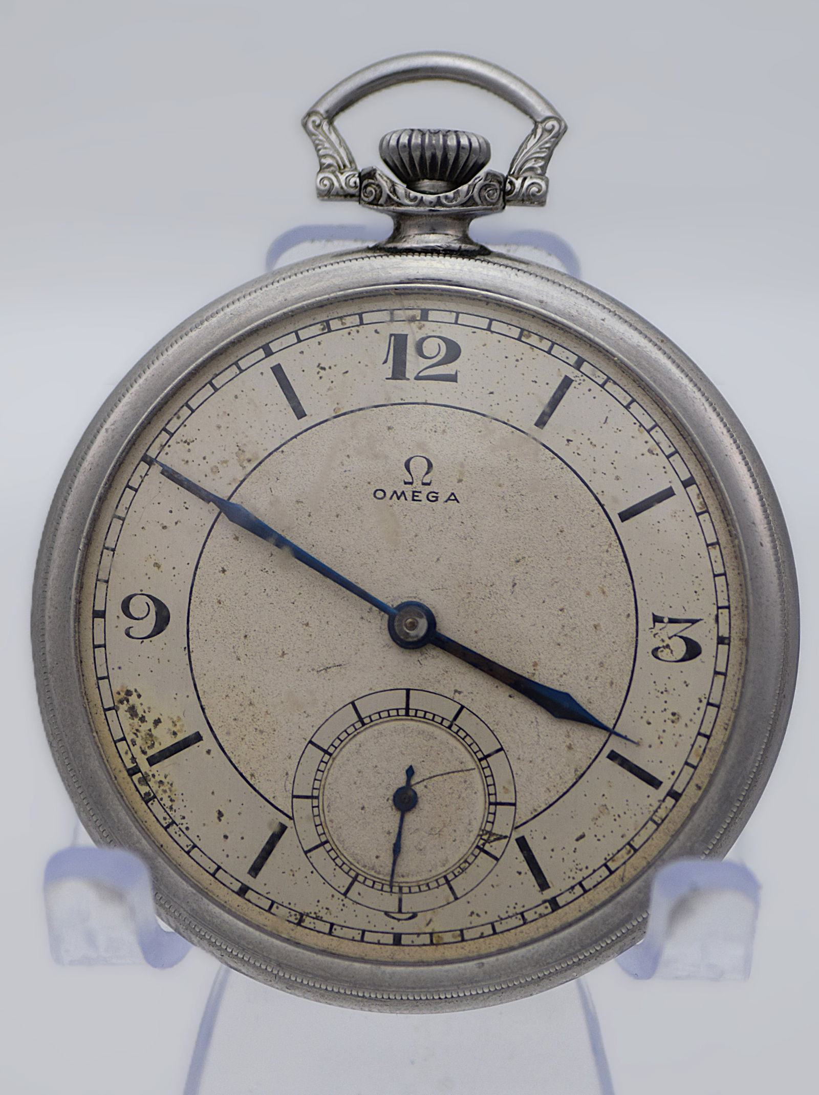 OMEGA STAINLESS STEEL POCKET WATCH (1 of 6)