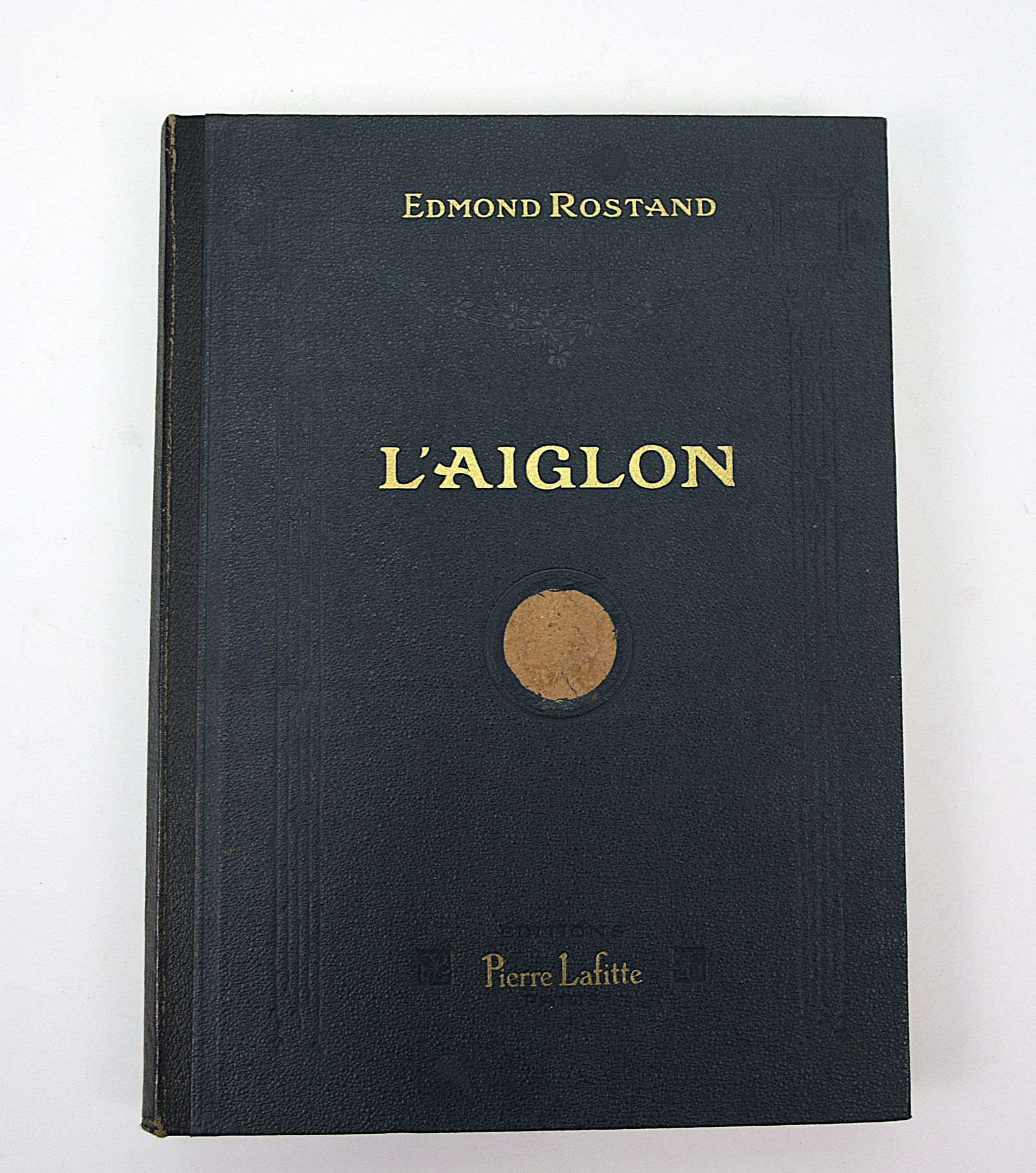 RARE HISTORICAL MILITARY BOOK TITLED "L'Aiglon". PUBLISHED 1900 (1 of 16)