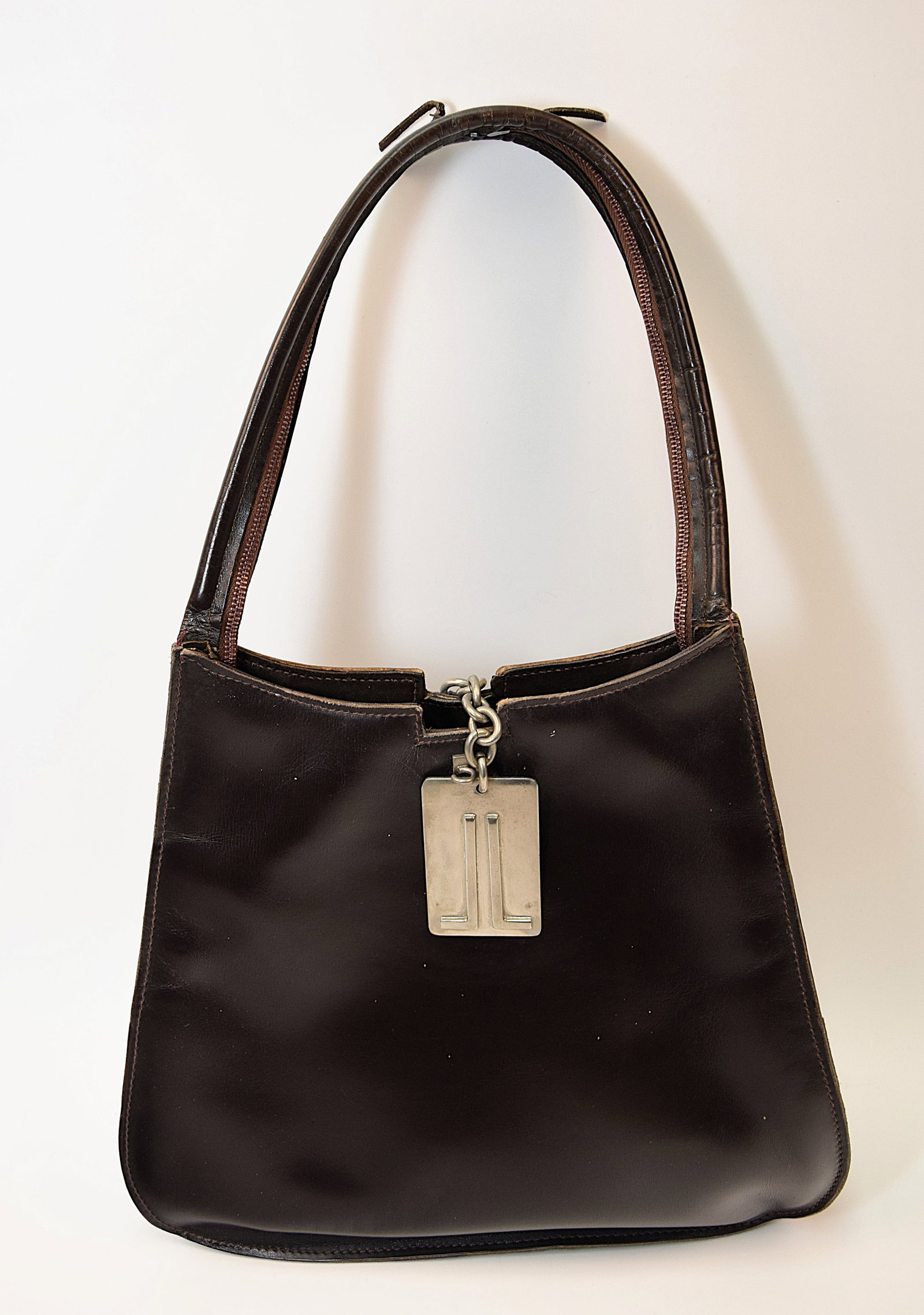 VINTAGE DESIGNER LEATHER SHOULDER BAG BY LANVIN PARIS (1 of 10)