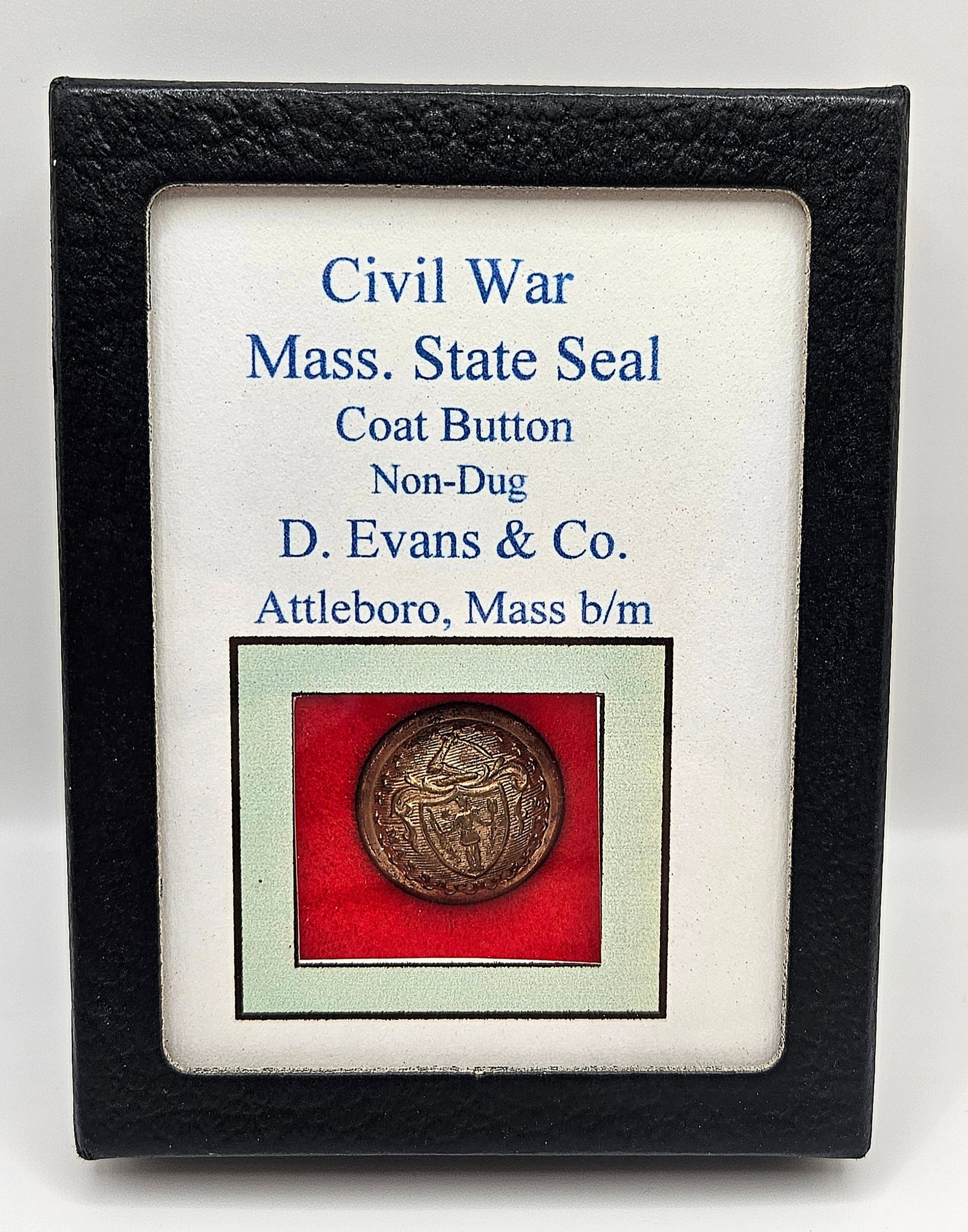 CIVIL WAR MASSACHUSETTS STATE SEAL COAT BUTTON (1 of 3)