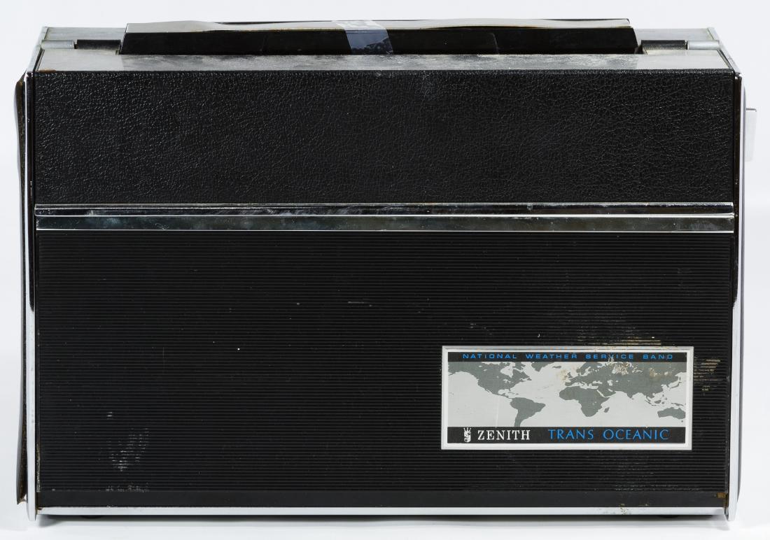 Zenith Trans-Oceanic Weather Marine Radio: Zenith Trans-Oceanic Weather Marine Radio Having battery operated model #RD7000Y with trans-oceanic time zone charts and compass dial Height: 9.00 inches, Width: 13.00 inches, Depth: 6.50 inches Categ