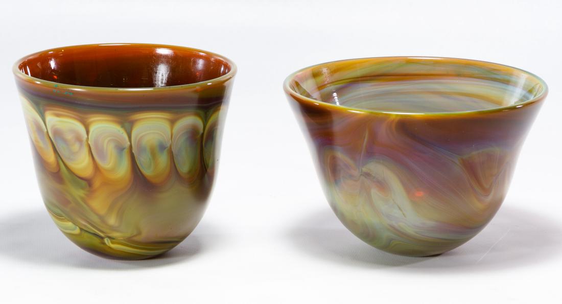 Michael Guzzardo Art Glass Bowls: Michael Guzzardo Art Glass Bowls Two bowls, etched signature on the undersides Height: 4.00 inches, Diameter: 4.75 inches Category: Crystal & Glass > Art Glass Shipping Status: Leonard Auction, Inc. w