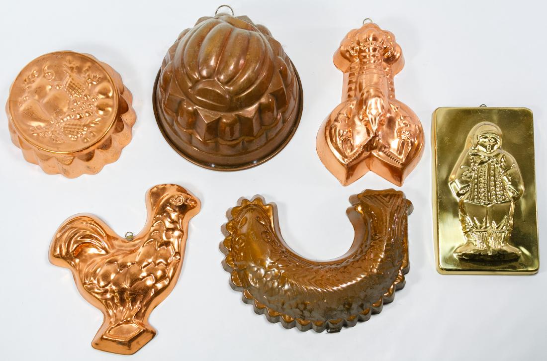Metal Food Mold Assortment: Metal Food Mold Assortment Including (102) copper, brass and tin food molds Height: 6.50 inches, Diameter: 9.00 inches Category: Collectibles > Food Shipping Status: Leonard Auction, Inc. will provide