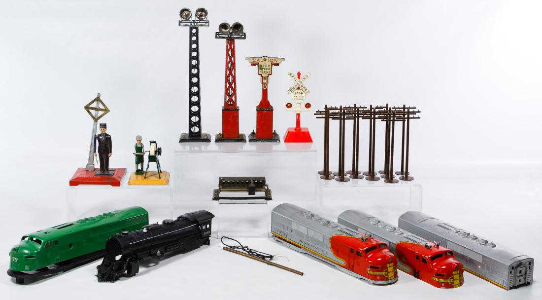 Lionel O-Gauge Model Toy Train Car Shell Assortment: Lionel O-Gauge Model Toy Train Car Shell Assortment Including an engine #2065, (3) Santa Fe plastic passenger cars, signal lights, a #81 controlling rheostat part Length: 11.50 inches (engine) Categor
