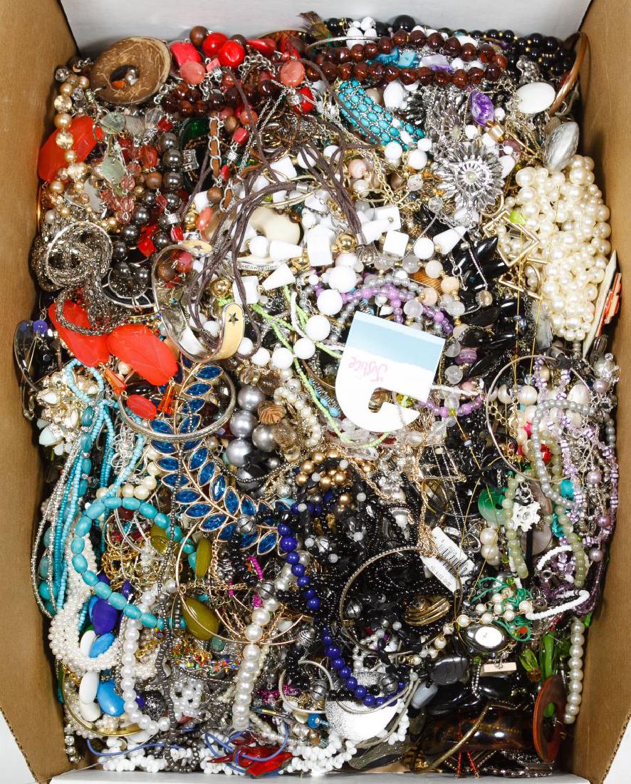 Costume Jewelry Assortment (1 of 1)