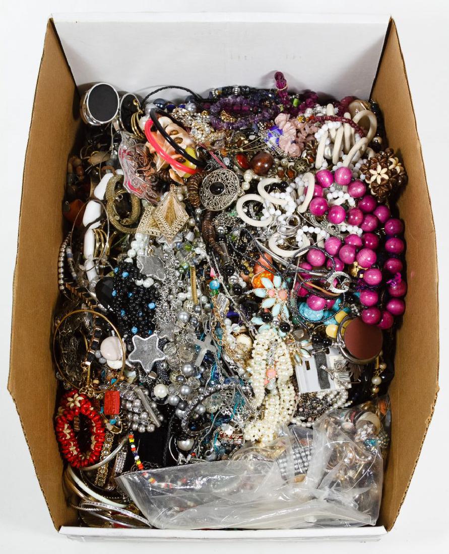 Costume Jewelry Assortment (1 of 1)