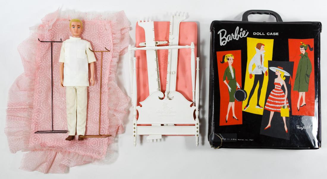 Mattel Barbie, Ken and Clothing Assortment (1 of 2)