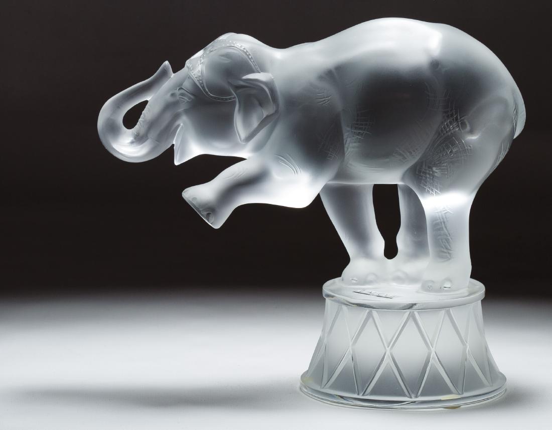 Lalique Crystal 'Elephant de Cirque' Circus Elephant (1 of 3)