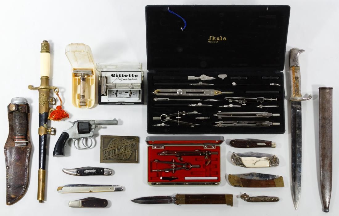 German Bayonet, Polish Dagger and Gillette Fat Boy: German Bayonet, Polish Dagger and Gillette Fat Boy Razor Assortment Including a World War II German Soligen 'E-Pack' bayonet, a US Navy #4099 officer's dagger, a Remington UMC RH 32 dagger with leathe
