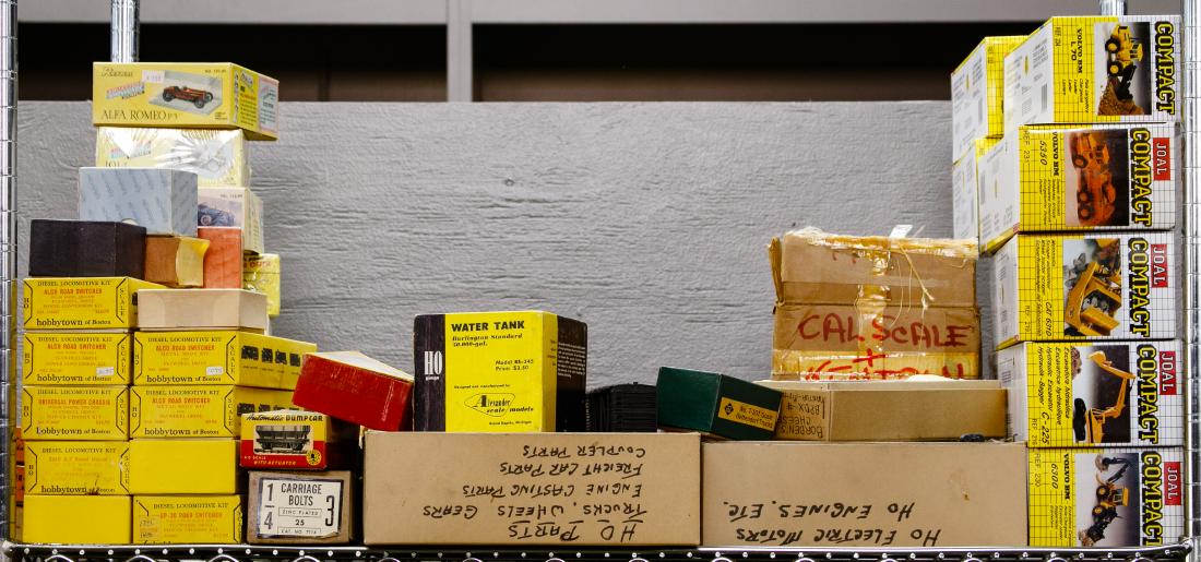 Toy Model Train and Accessory Assortment (1 of 2)