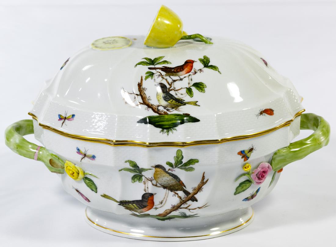 Herend 'Rothschild Bird' Covered Casserole: Herend 'Rothschild Bird' Covered Casserole Having scalloped rim and handles, depicting birds, flowers, insects, fruit Height: 9.50 inches, Width: 13.25 inches Category: Pottery & Porcelain > Herend Sh