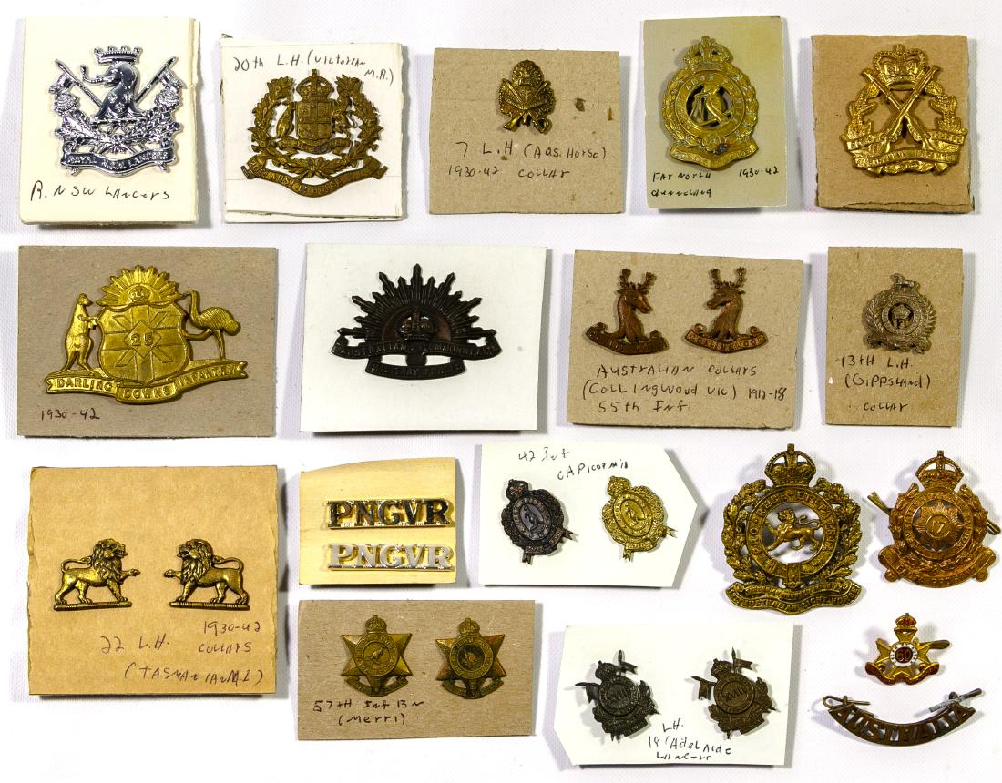 British / Commonwealth Cap and Collar Badge Assortment (1 of 2)