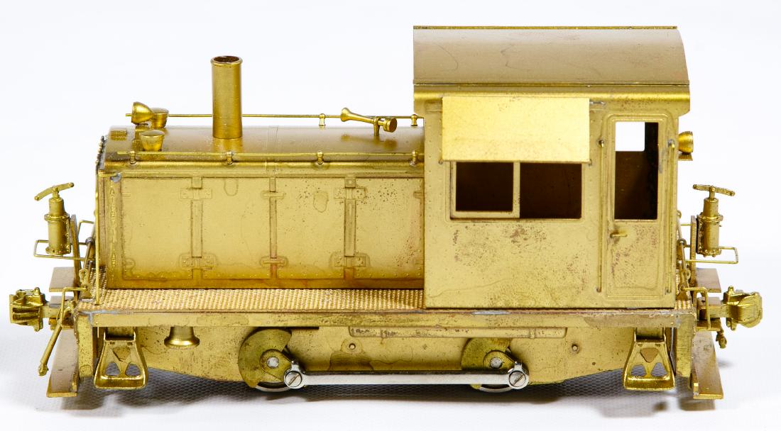 D&RGW Fujiama Kogyo Co. Diesel Switcher No.50 Brass: D&RGW Fujiama Kogyo Co. Diesel Switcher No.50 Brass Engine Including original box Height: 3.00 inches, Length: 6.00 inches, Width: 3.00 inches Category: Collectibles > Trains Shipping Status: Leonard 