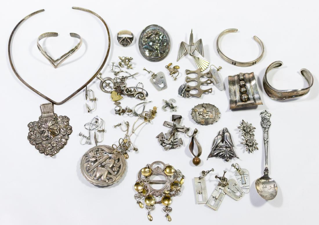 Sterling Silver Jewelry Assortment (1 of 1)