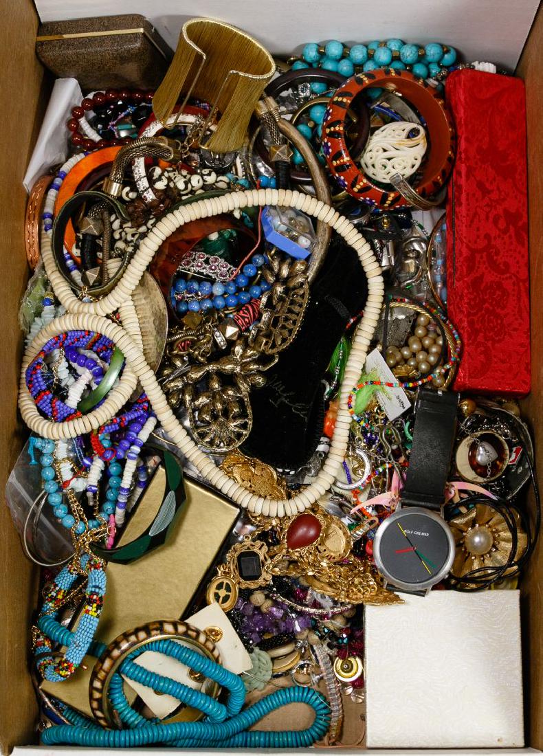 Costume Jewelry Assortment (1 of 2)