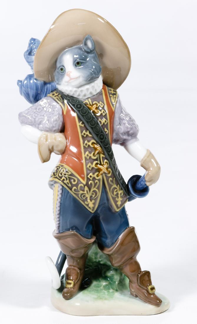 Lladro #8599 'Puss N Boots' Figurine (1 of 8)
