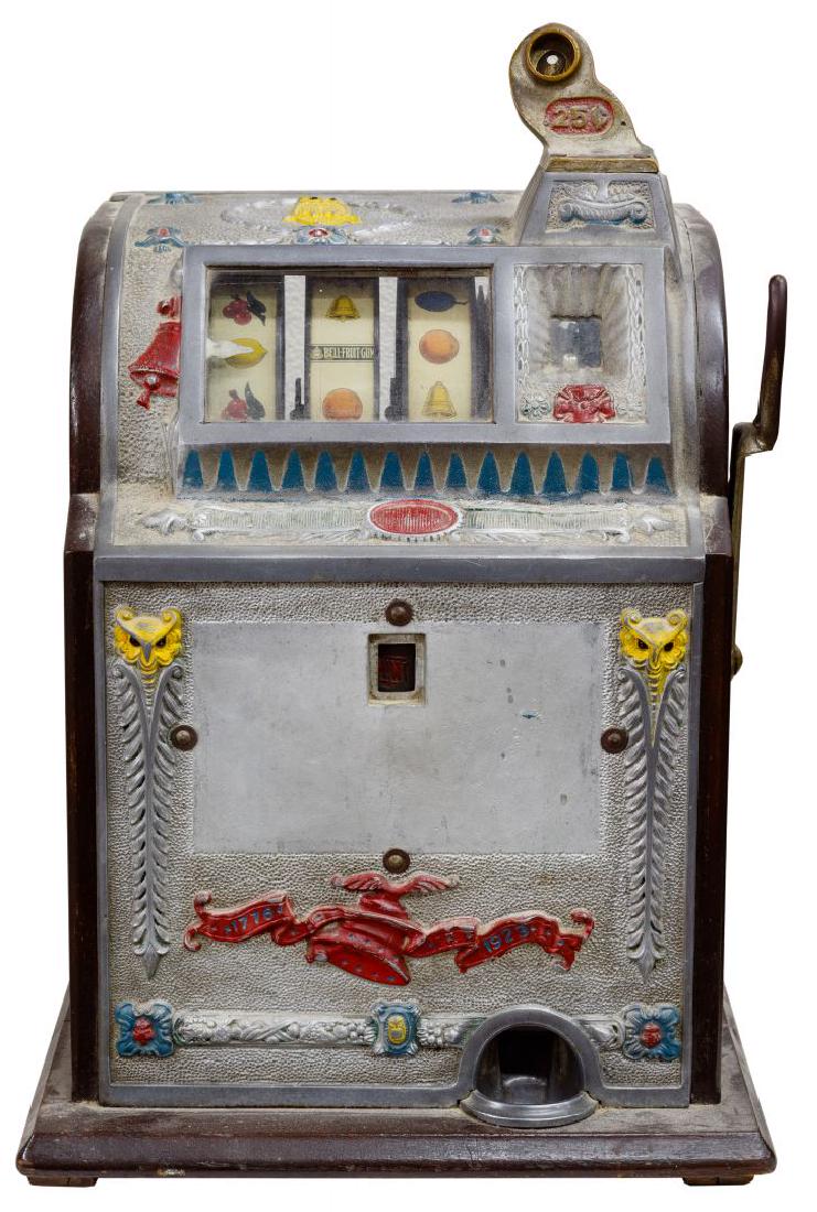 Mills Gooseneck 25c Slot Machine