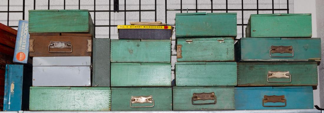 AC Gilbert Microscope Assortment (1 of 1)