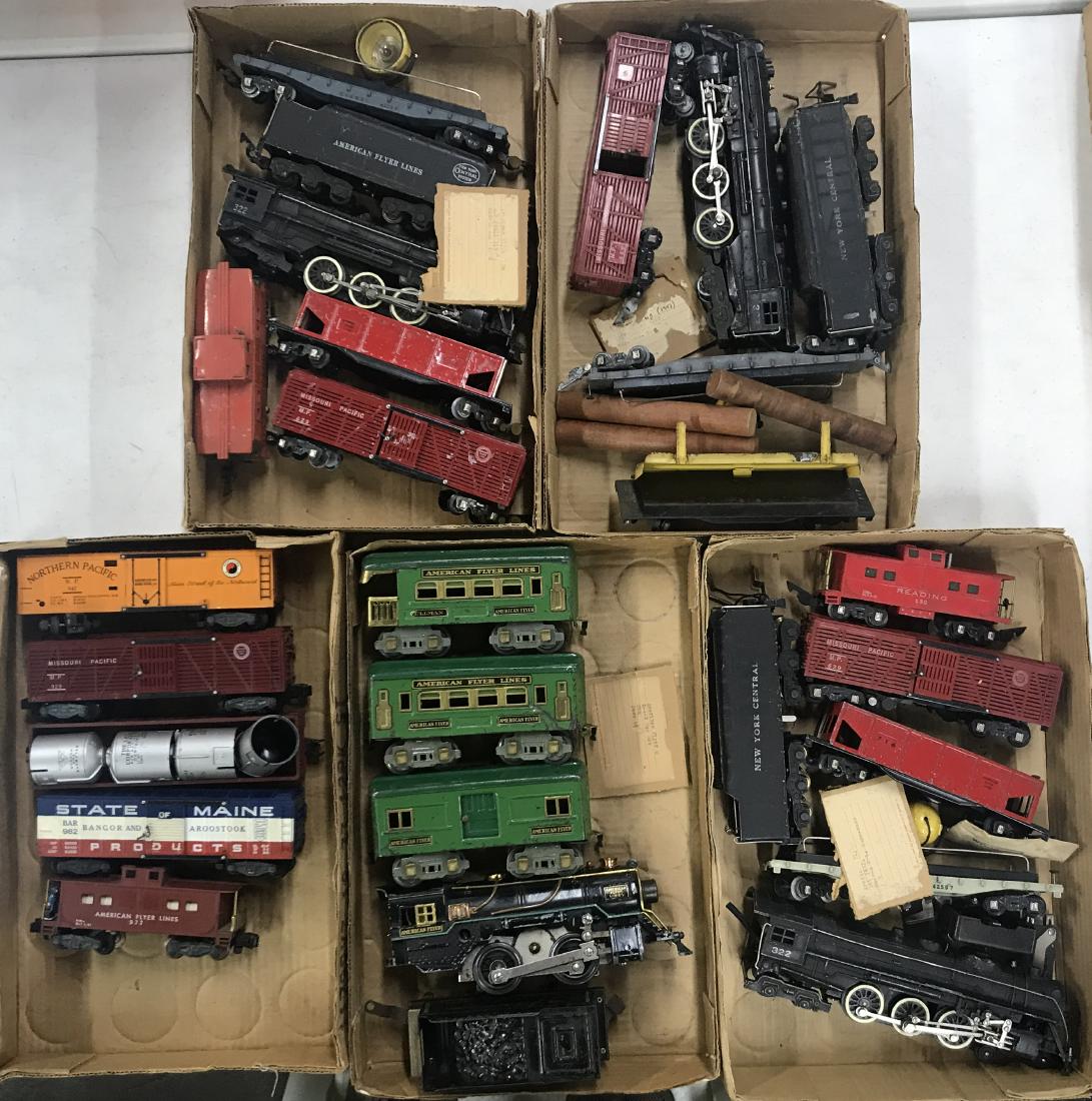 American Flyer Model Train Assortment (1 of 1)