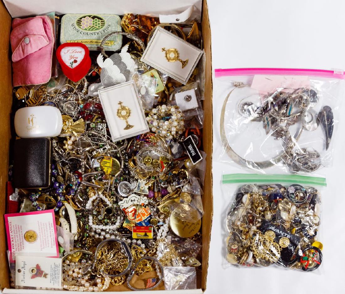 Sterling Silver and Costume Jewelry Assortment (1 of 1)
