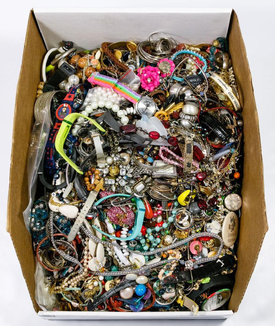 14k Gold, 10k Gold, Sterling Silver and Costume Jewelry (1 of 1)