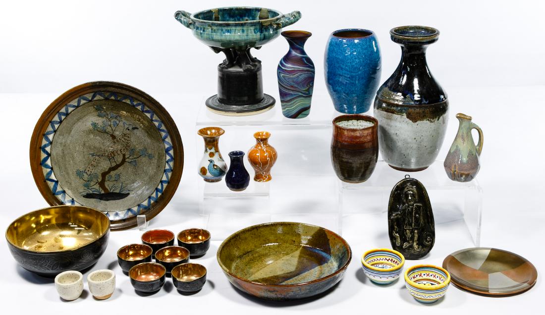 Asian Porcelain Assortment: Asian Porcelain Assortment Thirty-one items including an Islamic metal mounted blue on white footed charger marked in Arabic on reverse, a Moroccan bowl having purplish blue geometric decoration, a Tu