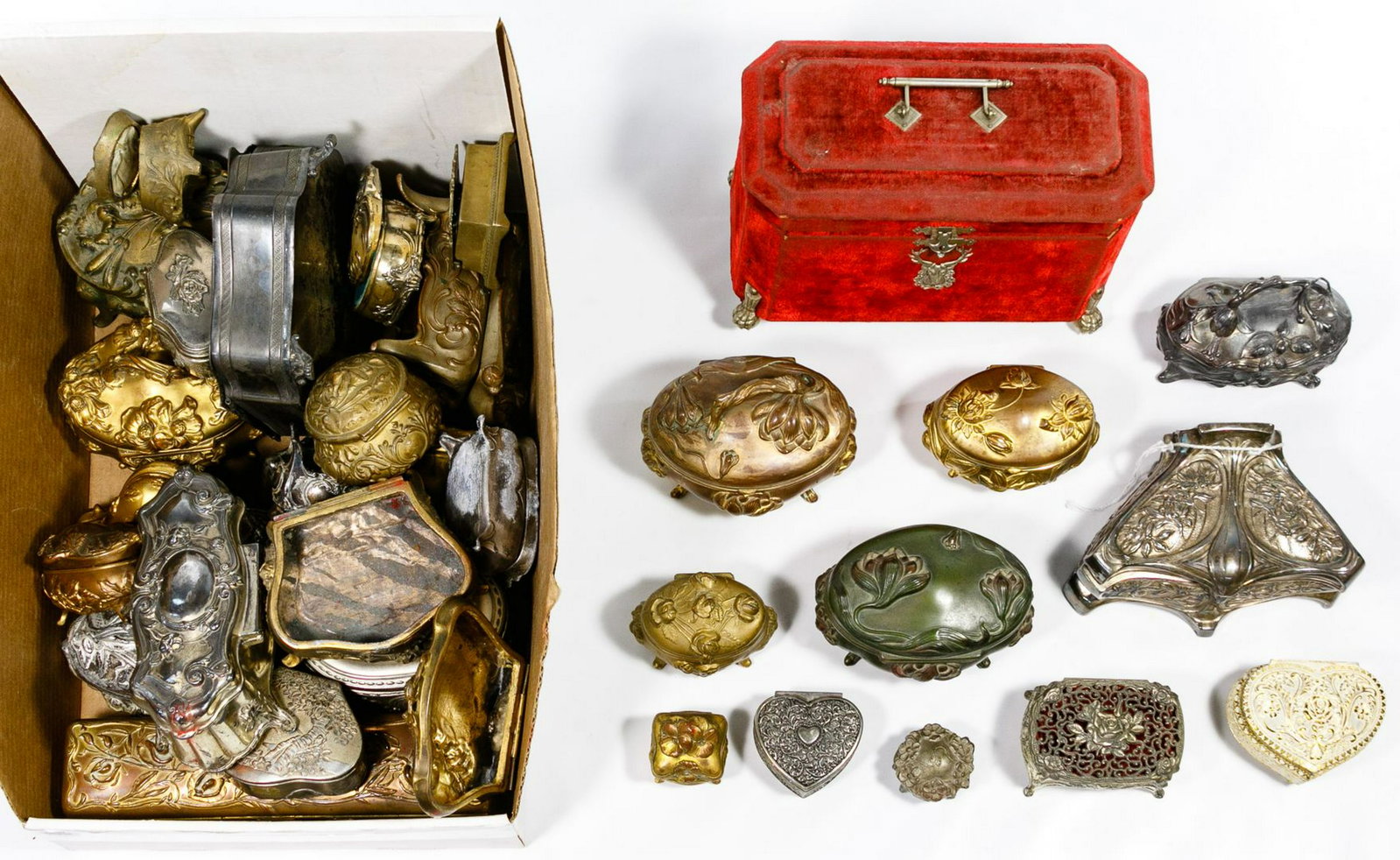 Trinket and Dresser Box Assortment: Trinket and Dresser Box Assortment Thirty-five items including thirty-four metal boxes, some marked 'JB', 'BW', 'Occupied Japan' on underside; as well as a red velvet 'Schartzwald' box Condition: Good