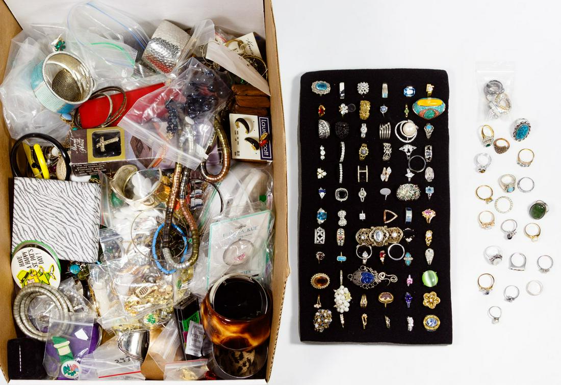Costume Ring and Jewelry Assortment: Costume Ring and Jewelry Assortment Approximately twenty-two pounds of costume jewelry including necklaces, bracelets, link bracelets, earrings and rings Condition: Very Good to Fair, some items may b