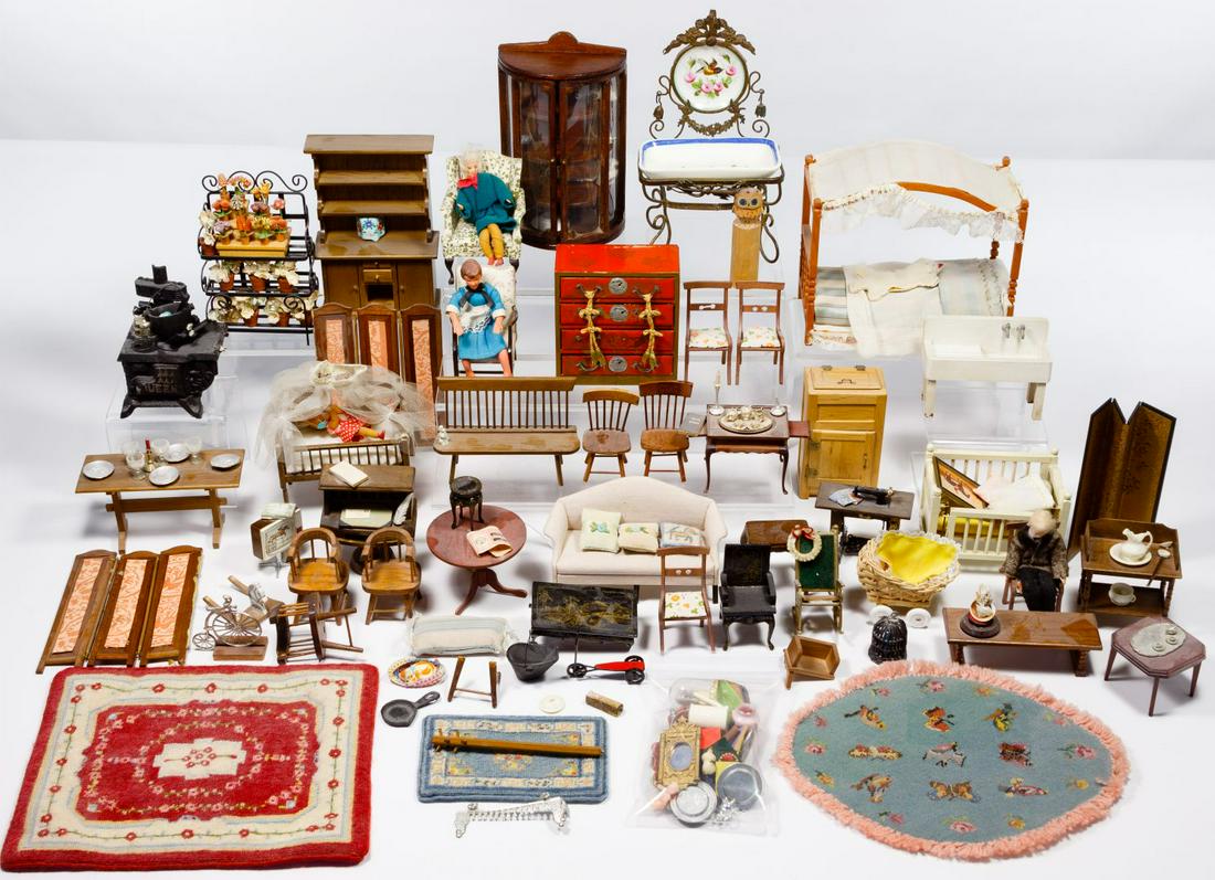 Dollhouse Furniture Assortment (1 of 1)