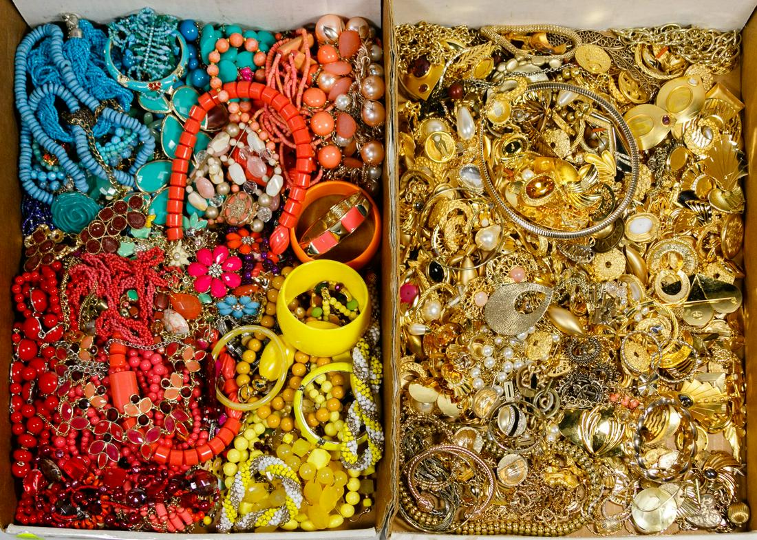 Gold-Tone and Bright Colored Costume Jewelry: Gold-Tone and Bright Colored Costume Jewelry Approximately eighteen pounds including necklaces, bracelets, earrings, pins Condition: Good, light to moderate wear; some items may be bent or broken, mis
