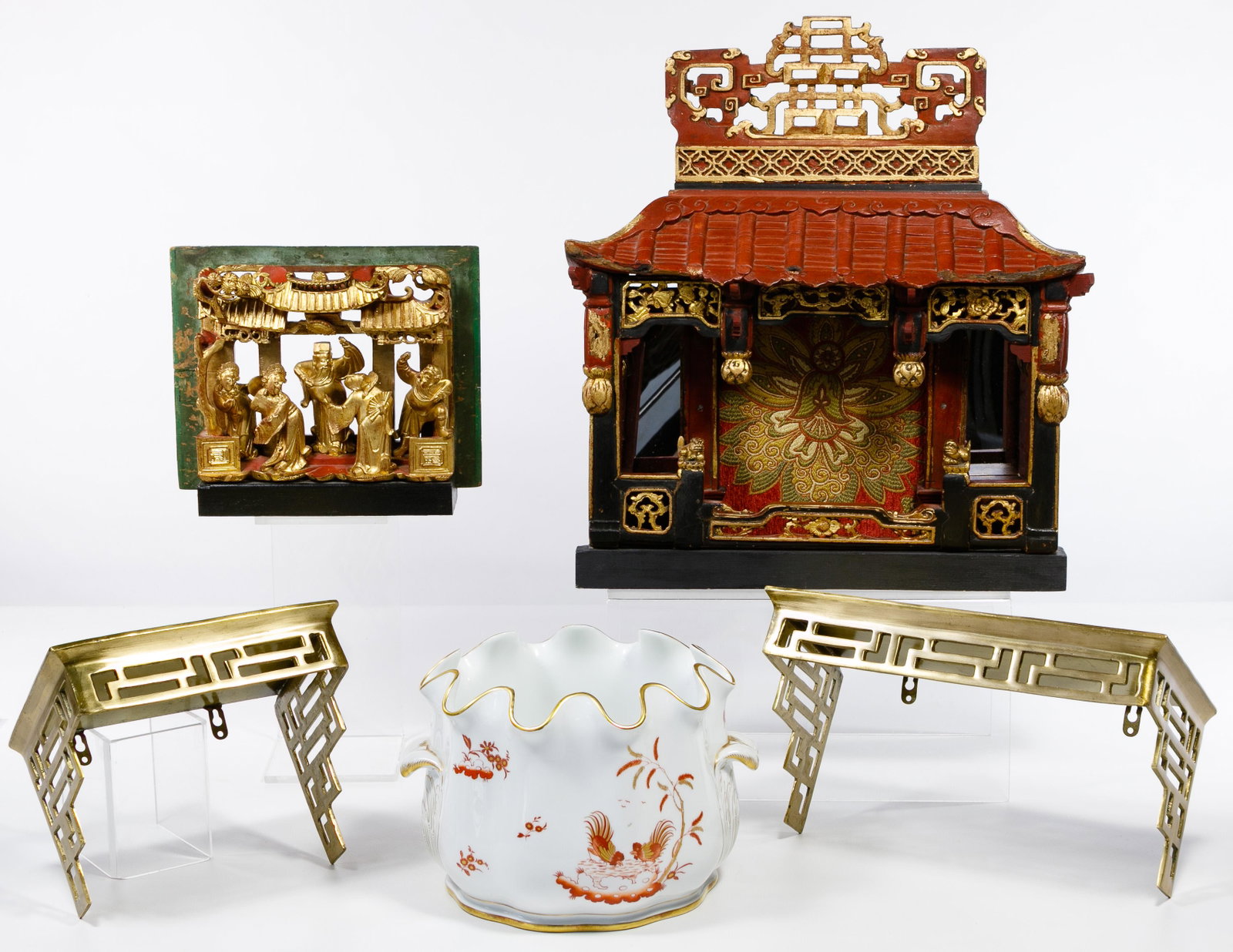 Asian Style Decorator Assortment: Asian Style Decorator Assortment Five items including two brass shelves, two wooden wall hangings and a porcelain bowl having the rooster motif by Richard Ginori Condition: Good, no chips or cracks to