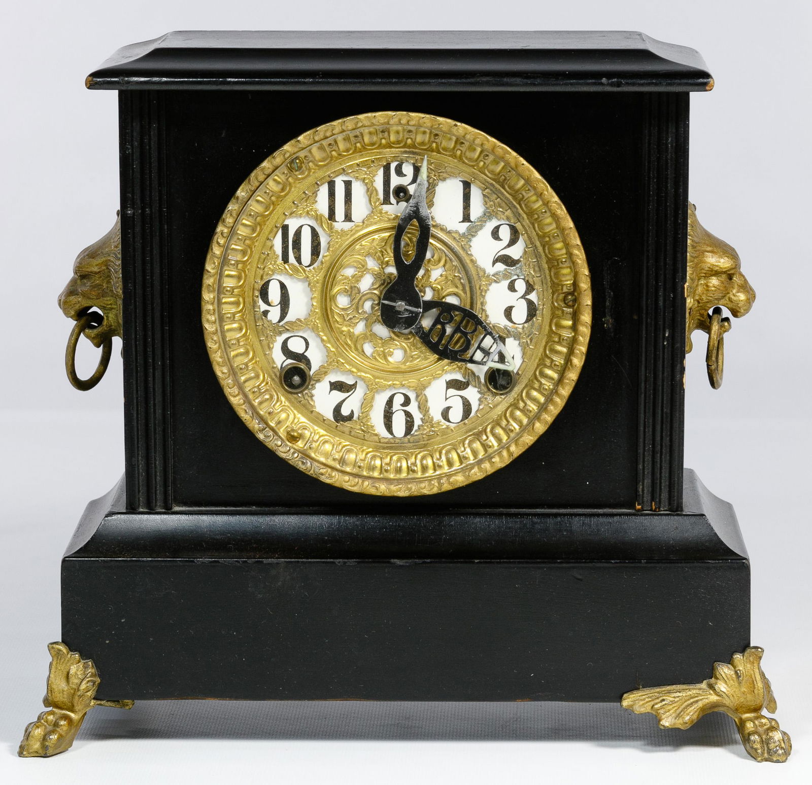 William Gilbert Mantel Clock (1 of 2)