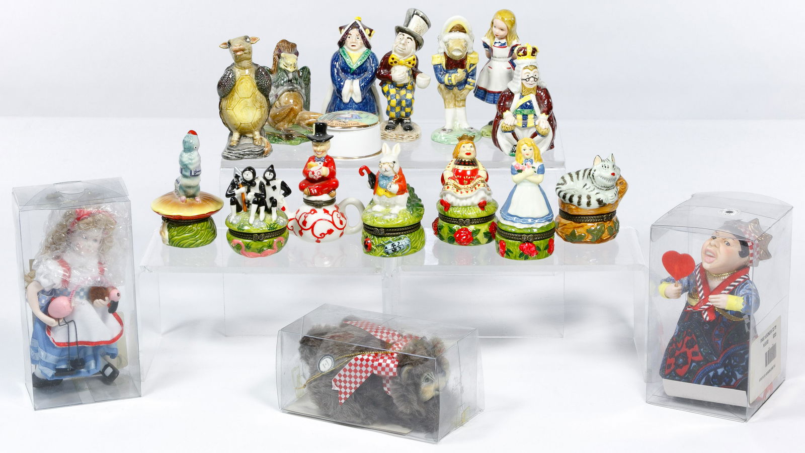 Alice In Wonderland Assortment (1 of 2)