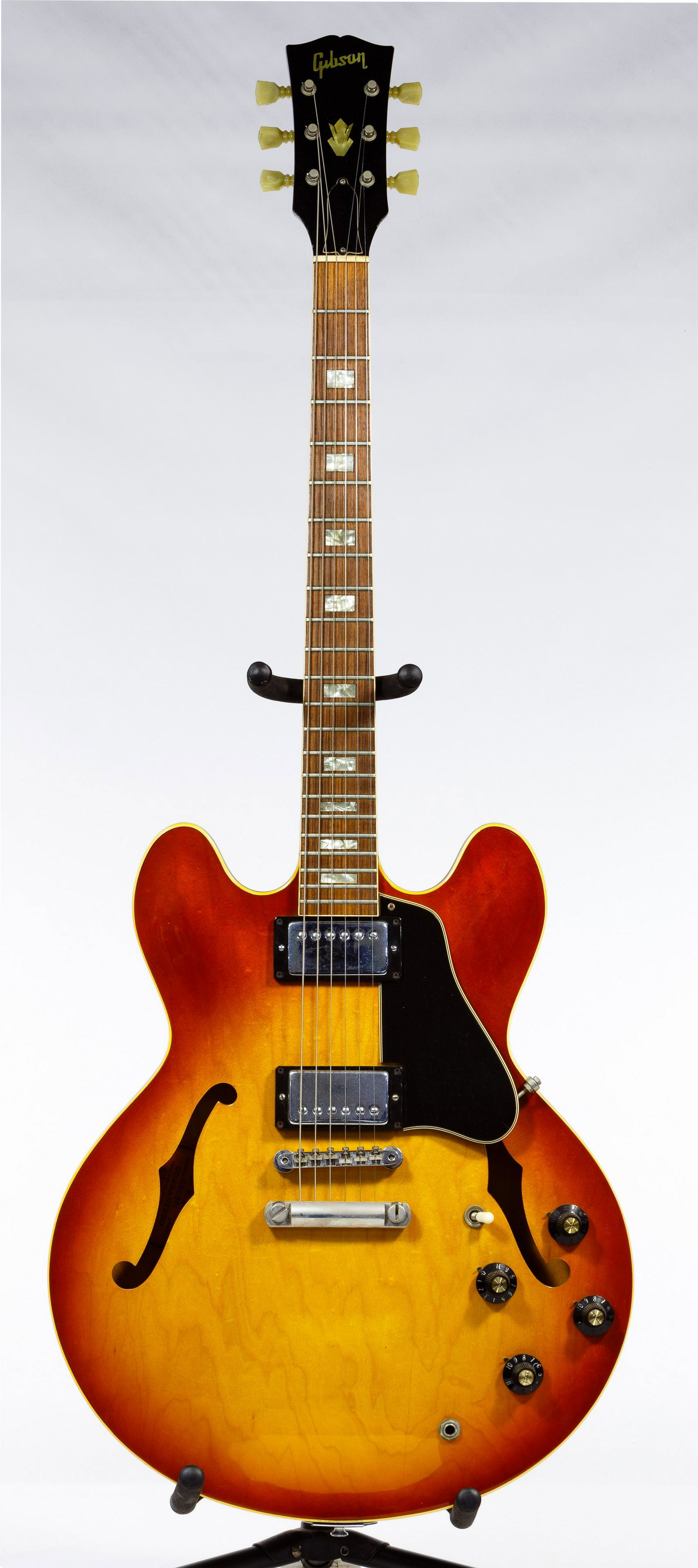 Gibson 1965 ES-335TD Electric Guitar: Gibson 1965 ES-335TD Electric Guitar Serial #500891 having a Sienna-burst finish, double cutaway and semi hollow body, two f-holes, mahogany neck, rosewood fingerboard, small block mother of pearl inl