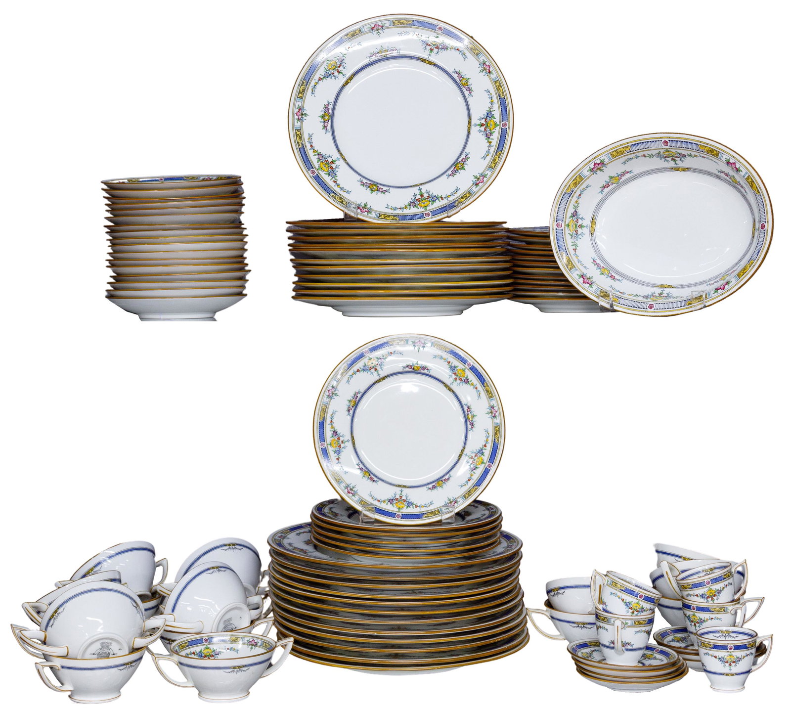 Minton: Minton 'Princess' China Service Seventy seven pieces including (12) dinner plates, (12) 9-inch luncheon plates, (12) 7.5-inch salad plates, (6) 6-inch dessert plates, (17) standard saucers, (11) bulli