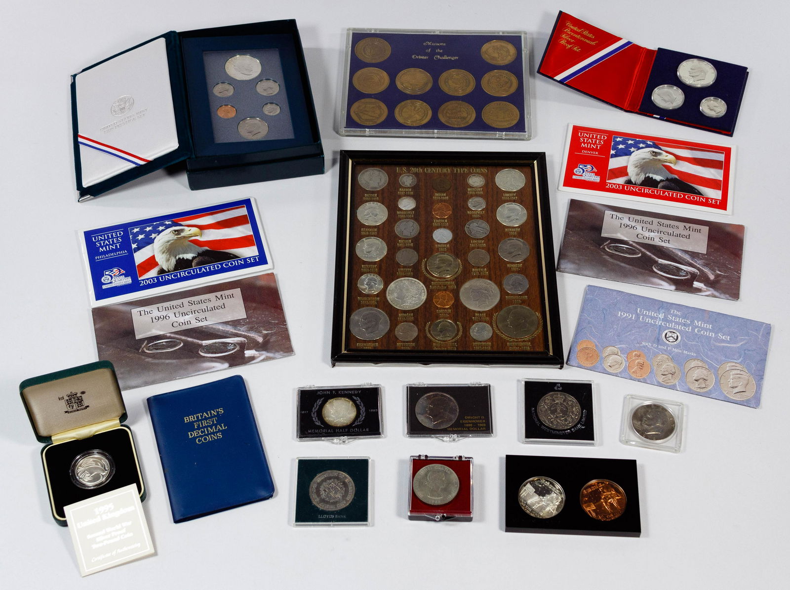 US and Foreign Coin Assortment (1 of 2)