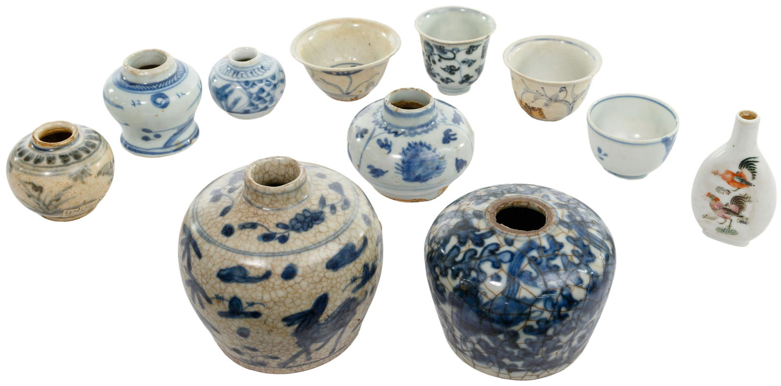 Chinese Ming Style Swatow Export Porcelain Assortment (1 of 6)