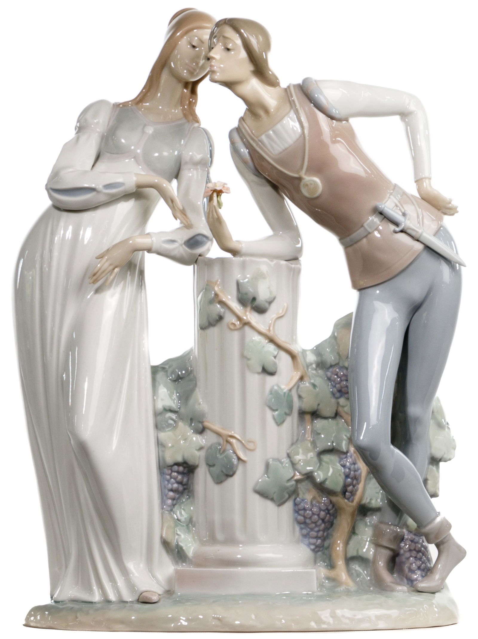 Lladro #4750 'Romeo and Juliet' Figurine (1 of 3)