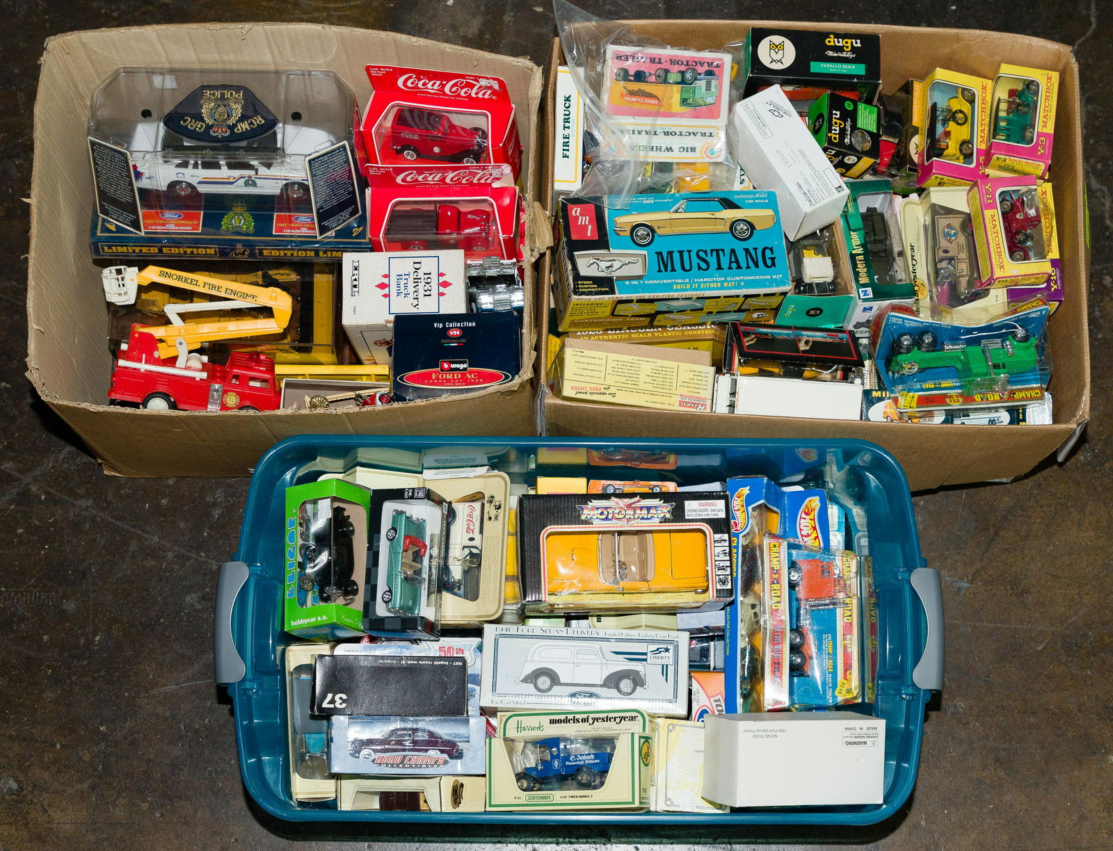 Die-Cast Car Assortment (1 of 4)