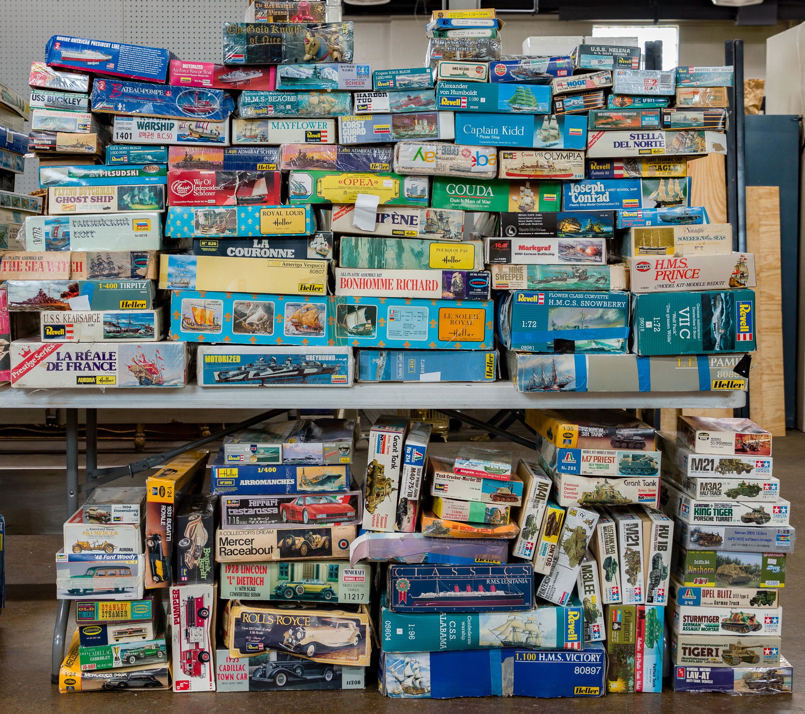 Scale Model Boat, Car and Army Assortment (1 of 3)