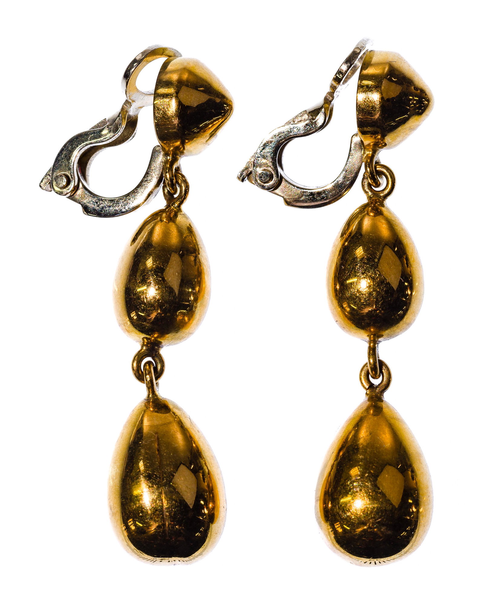 18k Yellow Gold Clip On Earrings: Having a cone and (2) teardrops balls, marked 'K18' and 'Italy' on back Property from: a Burr Ridge, Illinois estate Length: 1 1/2 inches (drop) Weight: 6.76 dwts. (total weight) Condition: Very Good,
