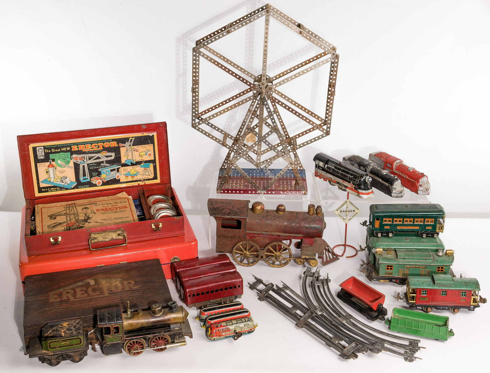 Metal Train and Erector Set Assortment (1 of 1)